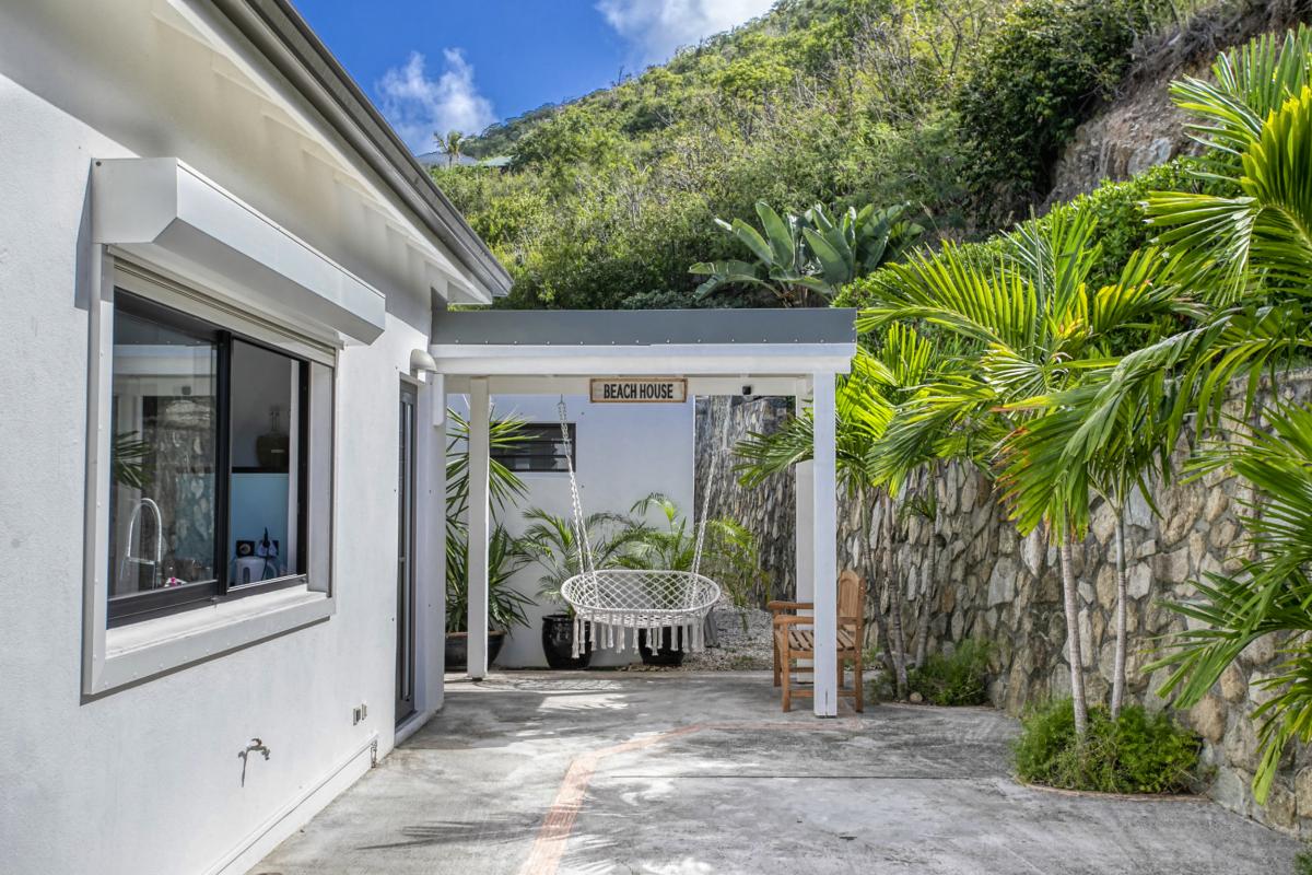 A louer villa vue mer Mont Vernont Saint Martin_ Jardin - 39